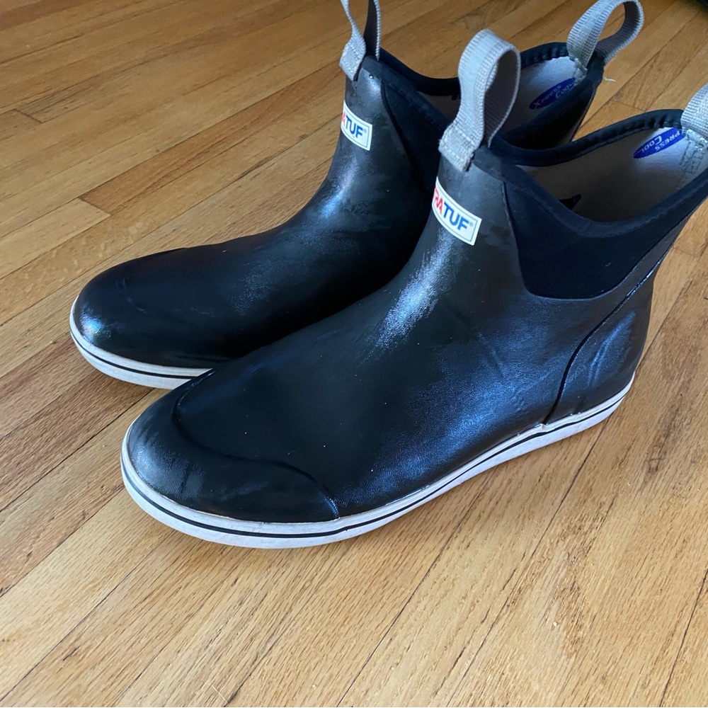 Xtratuf Mens Size 11 Deck Boots Black Ankle Boots
